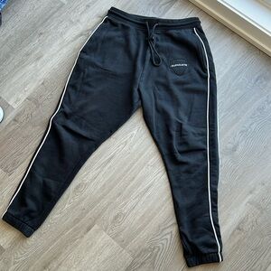 Alphalete - Oversized Joggers - Black (Size M)